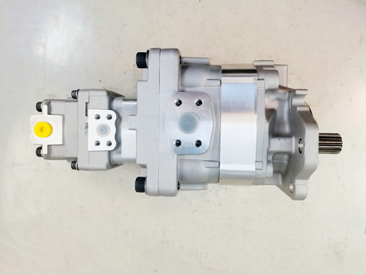 Qualität  Komatsu Hydraulic Gear pump 705-56-33120 Industrial Grade Gear Oil Pump Cast Iron Hydraulic Spare Parts Replacement for Excavator One Year Warranty usine