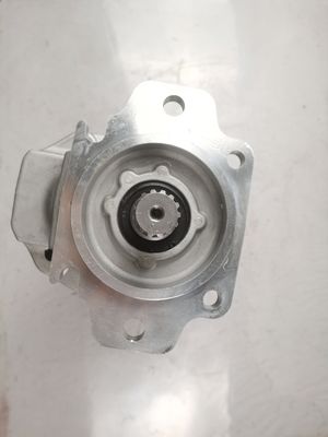 Für Kawasaki 44093-60971 Hydraulische Getriebepumpe Dreifachpumpe einschließlich 44093-60970 44093-609701 Baumaschinen