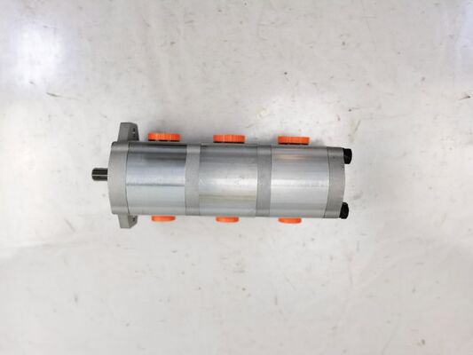 Hydraulik-Zahnradpumpe 12+12+12 10T L Eisen- und Aluminiumlegierungsmaterialien  Bereich für Baumaschinen Fabrikversorgung Hydraulik-Ersatzteile
