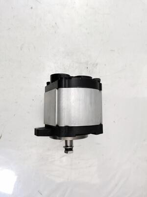 Hydraulik-Zahnradpumpe 20K-60-31182 Hohe Qualität Eisen- und Aluminiumlegierungsmaterialien Bereich für Baumaschinen Fabrikversorgung Hydraulik-Ersatzteile