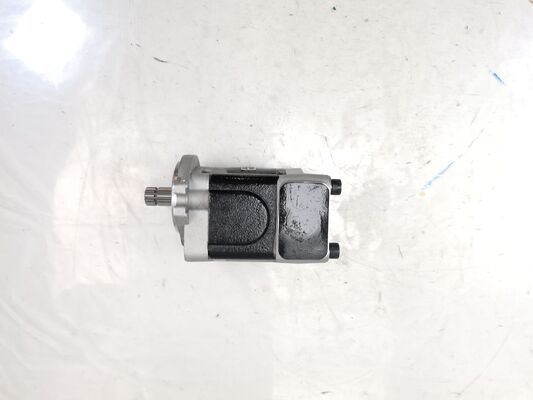 Hochwertige Hydraulische Getriebepumpe 343ZYGA Eisen- und Aluminiumlegierungsmaterialien Sortiment für Baumaschinen Fabriklieferungen Hydraulische Teile