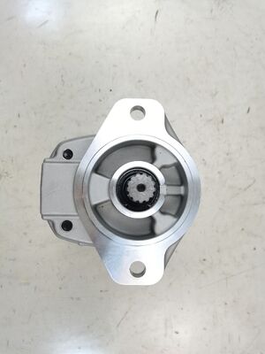 Passen Sie die Hydraulikpumpe 705-11-33210 der ersten Stufe von Komatsu aus Gusseisen und Aluminiumlegierung an. Zahnradpumpe für Baumaschinen OEM ODM ein Jahr Garantie