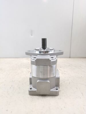 Passen Sie die Hydraulikpumpe 705-11-33210 der ersten Stufe von Komatsu aus Gusseisen und Aluminiumlegierung an. Zahnradpumpe für Baumaschinen OEM ODM ein Jahr Garantie