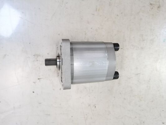 Anpassbare Komatsu Zahnradpumpe 9218014 Ölpumpe Gusseisen Aluminiumlegierungsmaterialien Pumpe 200bar Hydraulikteile für Baumaschinen