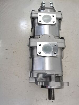 Hydraulische Getriebepumpe Komatsu Pumpe SAR3-90+90+(1)20 Hydraulischer Motor Gusseisen Aluminiumlegierung Ölpumpe Schwermaschinen Energiequelle Hydraulische Ersatzteile Zertifizierung