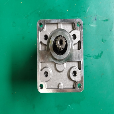 704-12-26120 KOMATSU-Zahnradpumpe für GD605A 6,5 Kilogramm