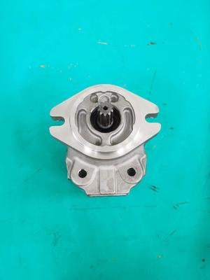 705-12-28010 der Pumpen-Zus GD300A GD605A GD655A GS360 SAR25 KOMATSU Gewicht: 4.58kgs