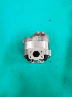 705-12-28010 der Pumpen-Zus GD300A GD605A GD655A GS360 SAR25 KOMATSU Gewicht: 4.58kgs