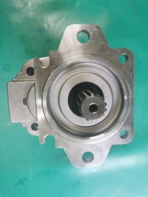 705-51-30290 Gewicht der KOMATSU-Zahnradpumpe-Planierraupen-D155A D155AX: 29 Kilogramm